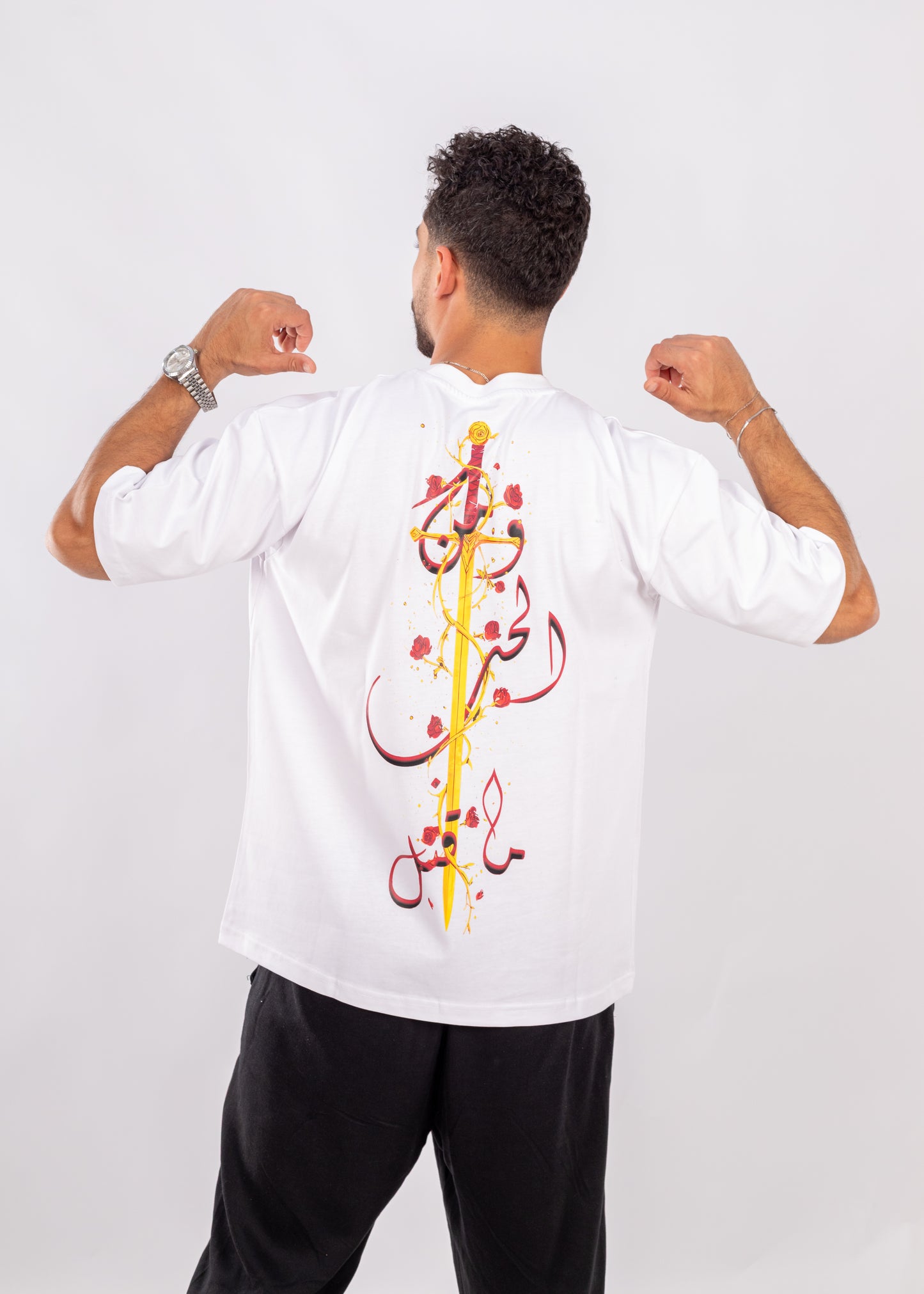 Arabesque Sword & Roses – ومن الحب ما قتل