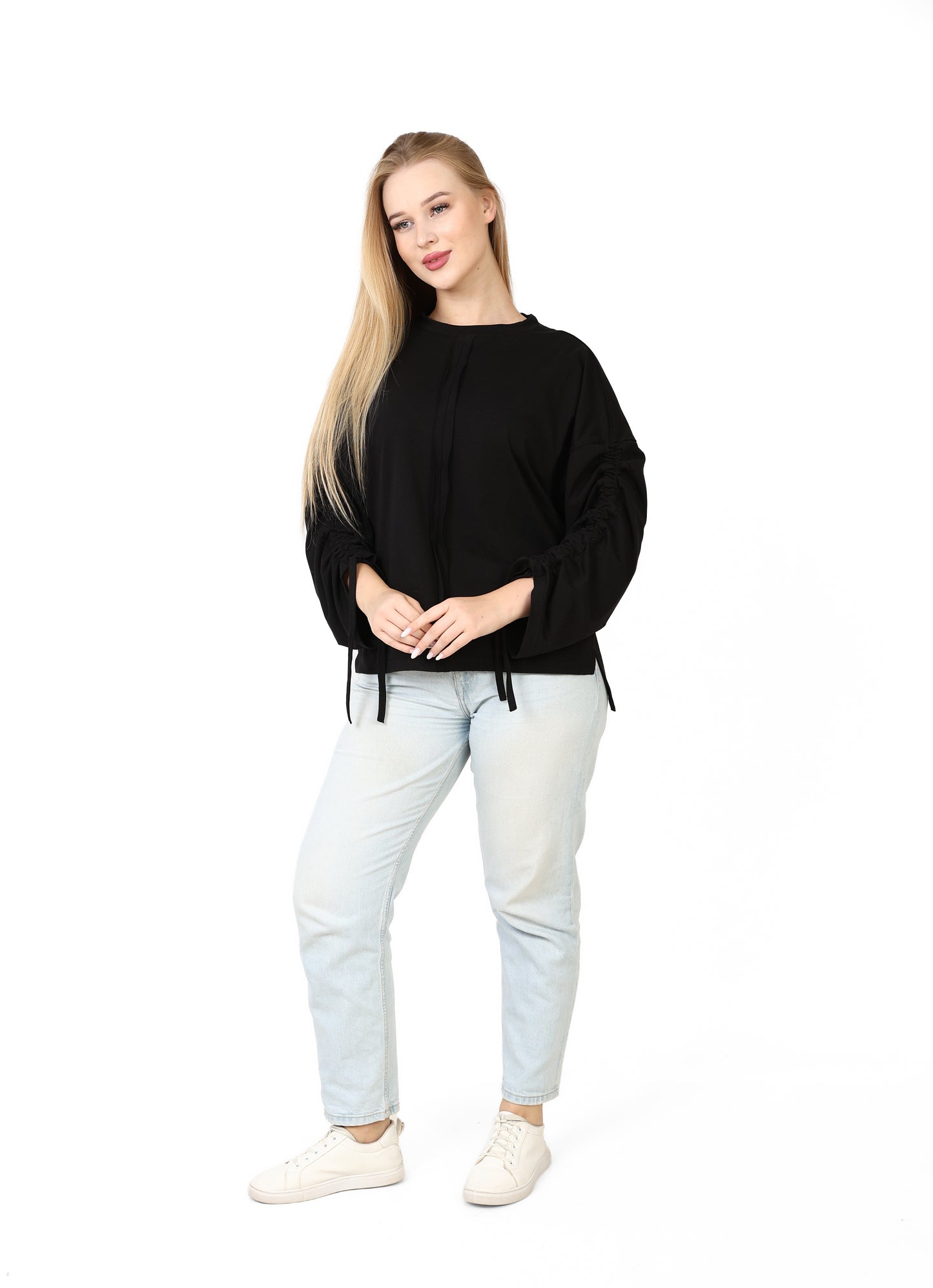 Women’s Adjustable Rushed sleeves oversized top Cotton – Black